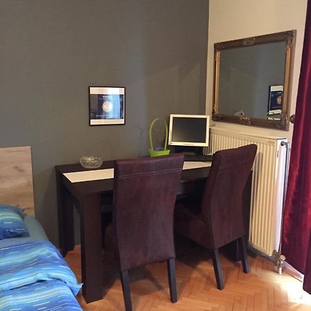 Apartment Viktor 2 Stan Na Dan Šabac Exterior foto